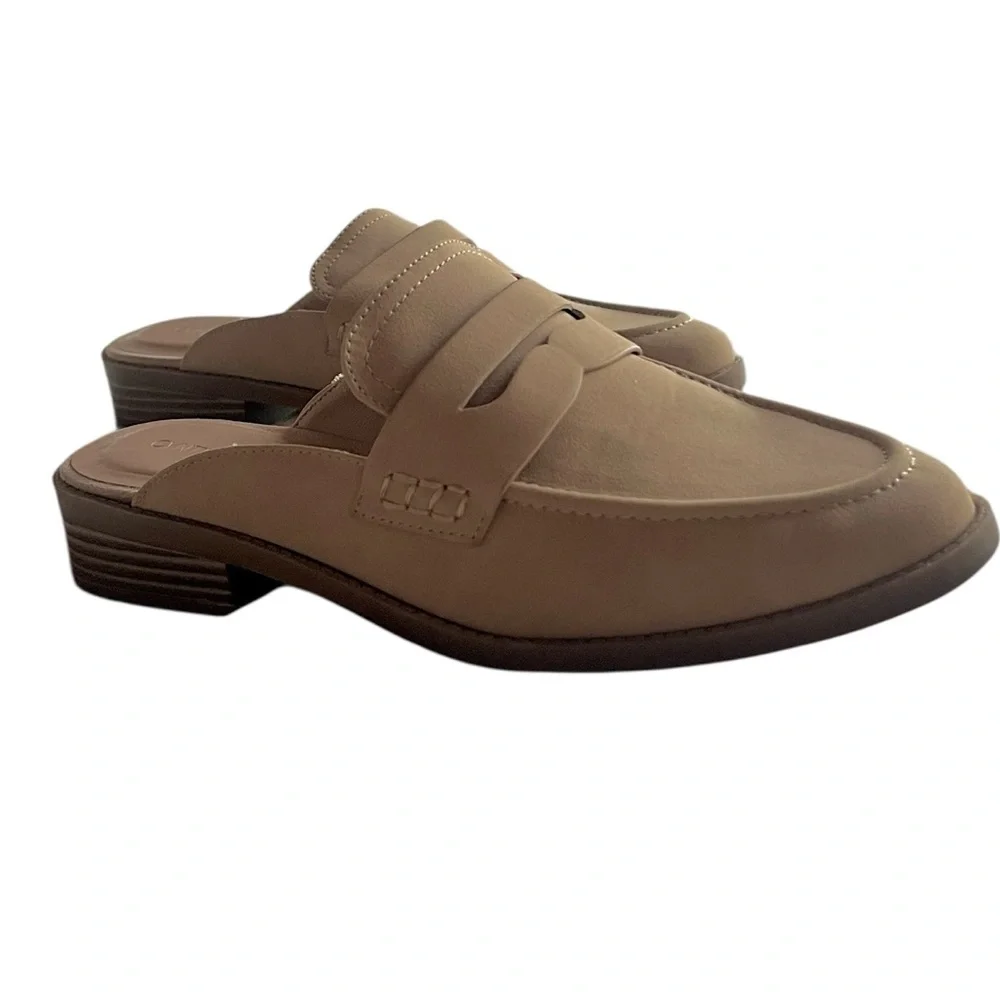 Cynthia Rowley Prescott Light Tan Pointed Mules Size 9 - Picture 3 of 6